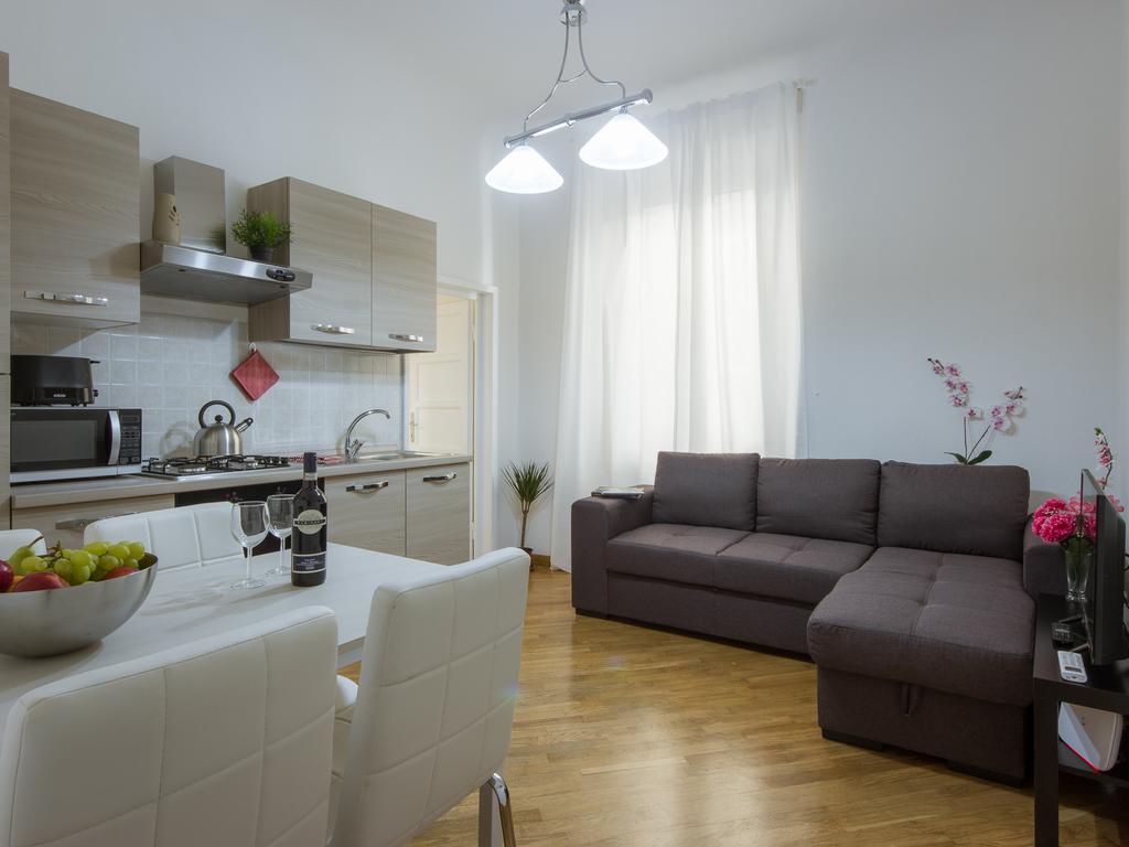 Stylisch Canacci 2 Bedroom Apartment 피렌체 외부 사진