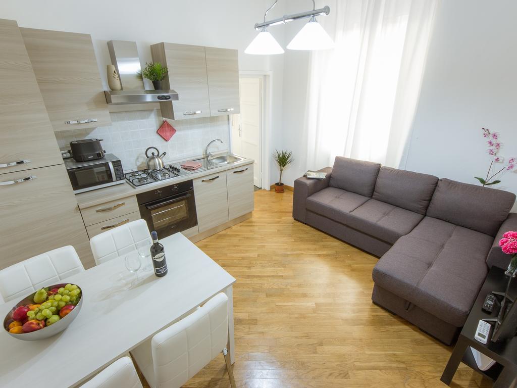Stylisch Canacci 2 Bedroom Apartment 피렌체 외부 사진